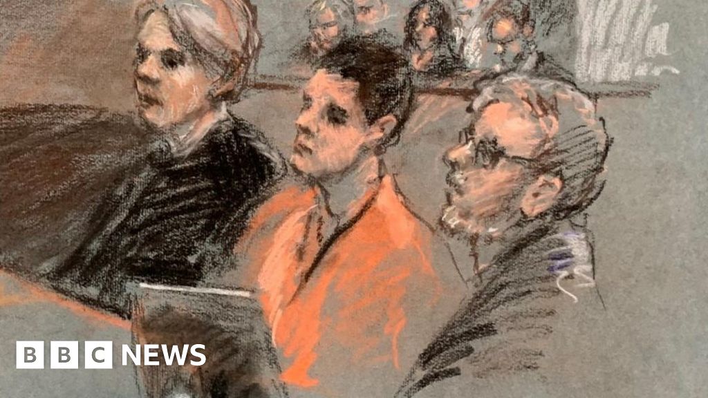 Jack Teixeira: How are US security clearances handled?