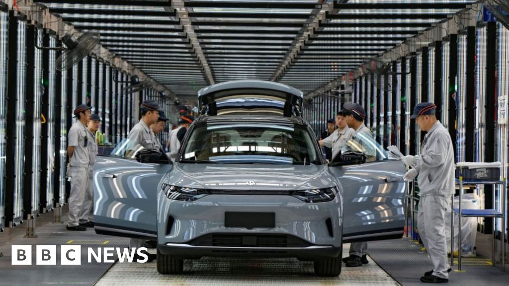 Biden atinge carros elétricos e células solares chineses com tarifas mais altas