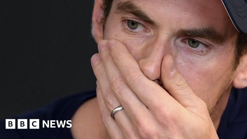 Tearful Andy Murray fears end of career