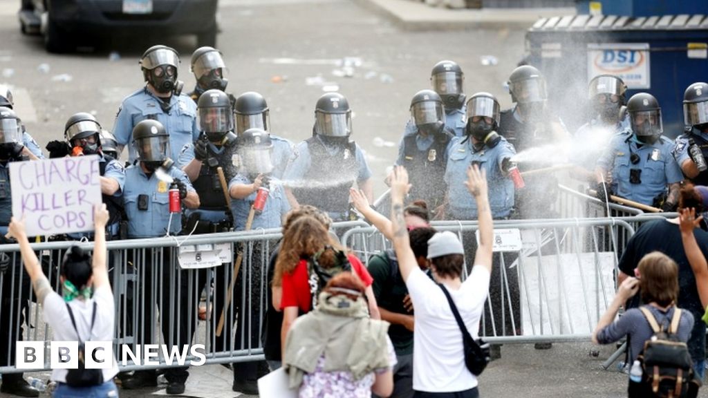 George Floyd: Minnesota sees second night of clashes over death in custody