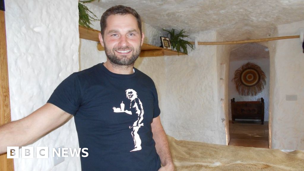 Cave house near Kidderminster transformed into luxury retreat. BBC News