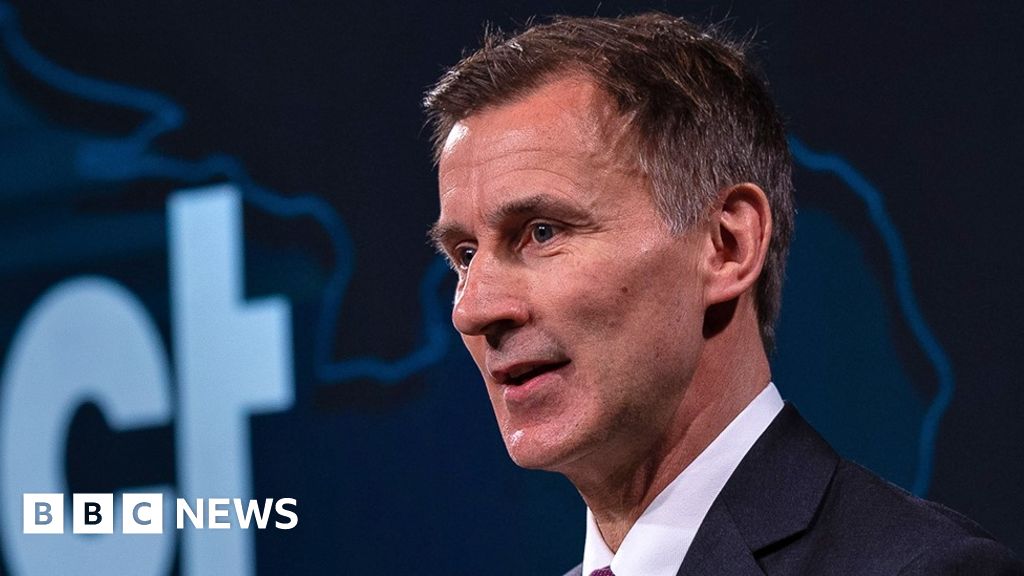 Jeremy Hunt prioritises cutting inflation, not tax - BBC