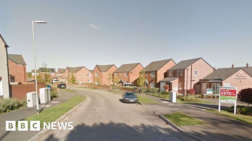 Police Probed Over Shot Newport Woman Found Dead In Car - BBC News