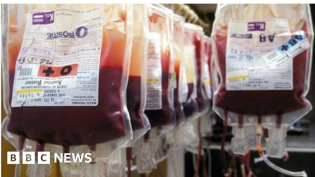 研究表明，受感染的輸血可能導致英國1,800人死亡