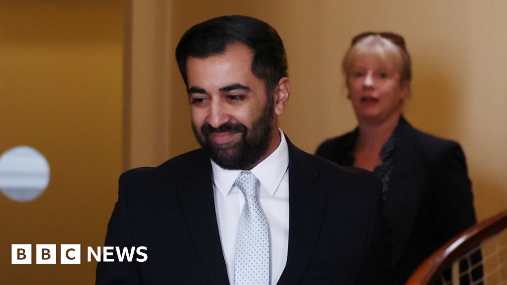 Yousaf to speak as he battles for political future