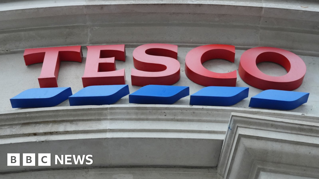 Tesco to trial giving away expiring food to shoppers