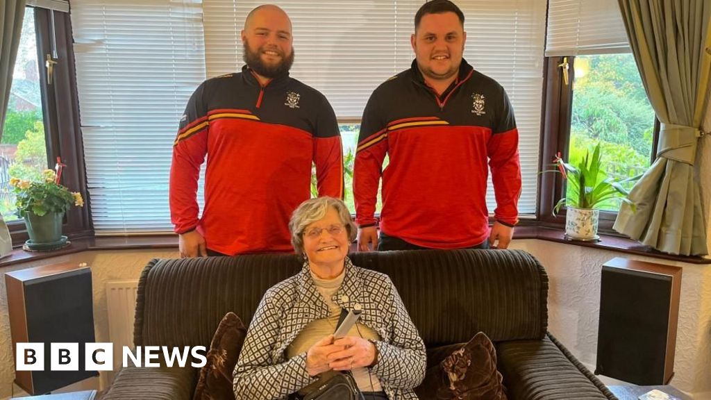 Southport Rugby Club players answer 86-year-old’s odd request