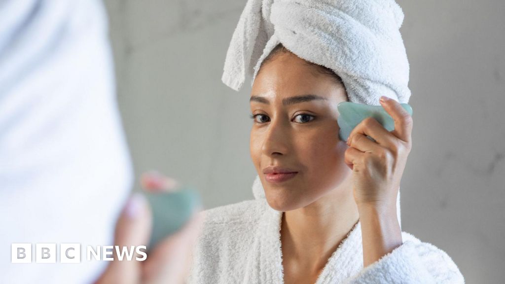 Viral face depuffing tricks - skin experts reveal if they work