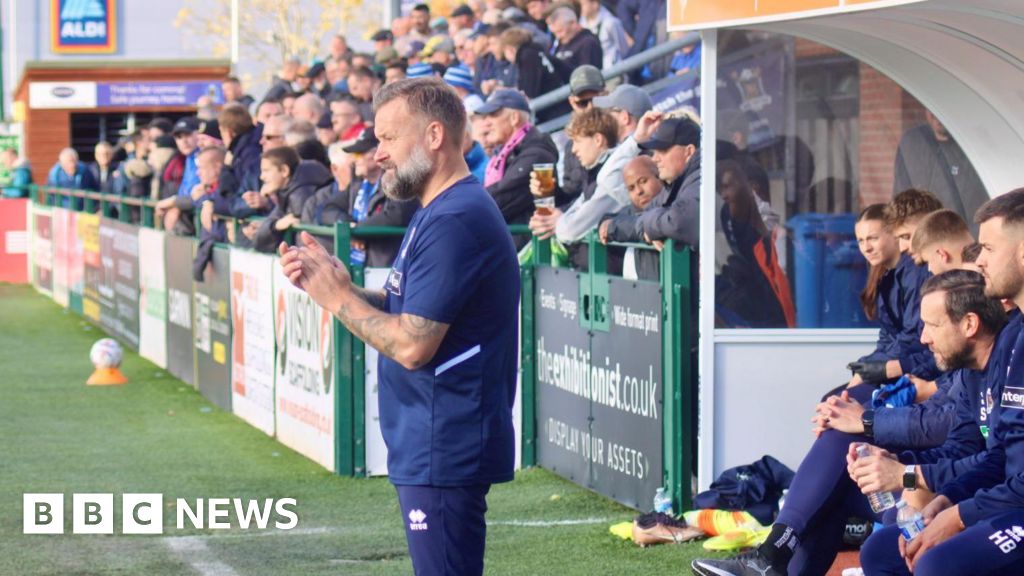 bbc.co.uk - Vicky Castle - University of Chichester lecturer celebrates 1,000 games in football milestone