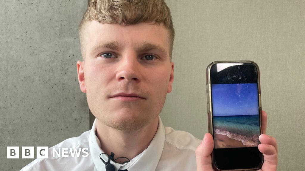 I still get stomach cramps seven months after my Cape Verde holiday