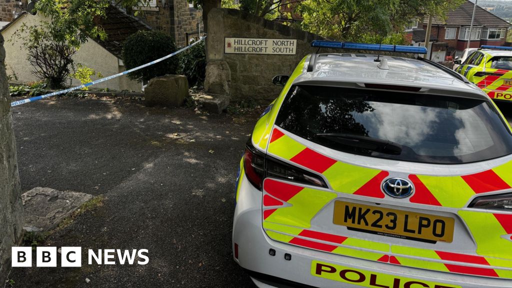 Gateshead: Three held on suspicion of assault after man hurt