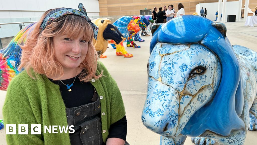 Creating lion helped me through cancer, Tewkesbury artist says