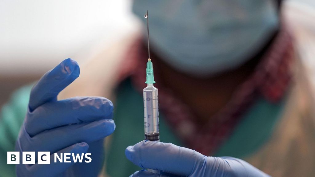 Southampton: ‘Ground-breaking’ cancer vaccine trial announced