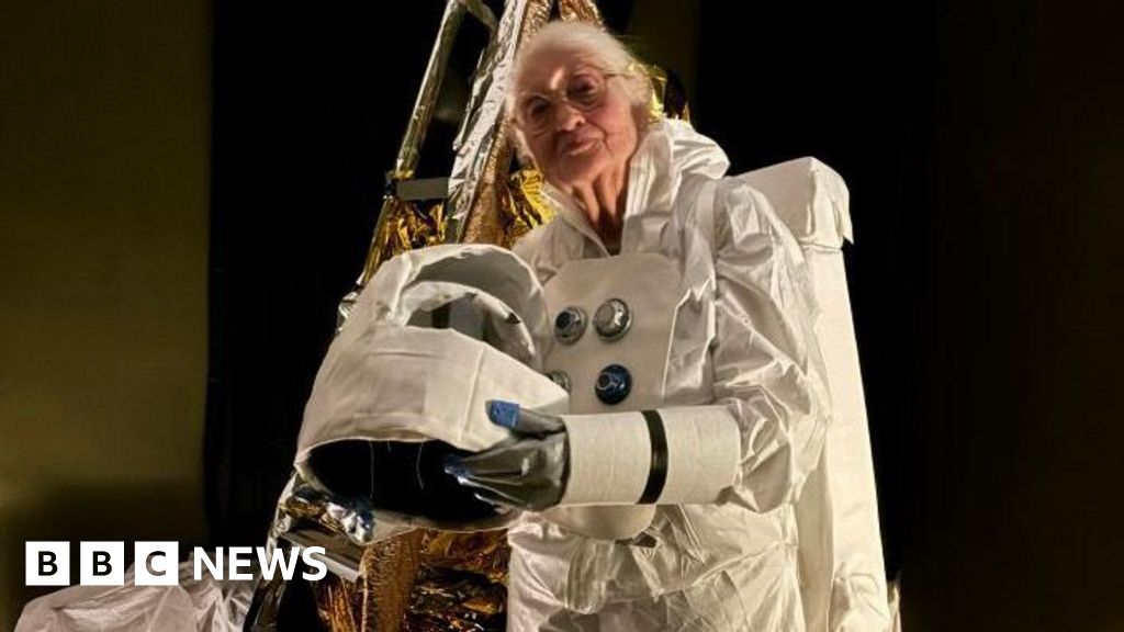 The mission to get 100 women to walk on the Moon – without leaving Earth