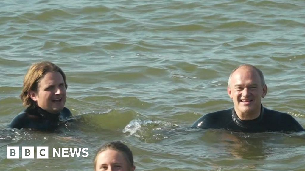 Sir Ed Davey splashes in Sheringham for election campaign 
