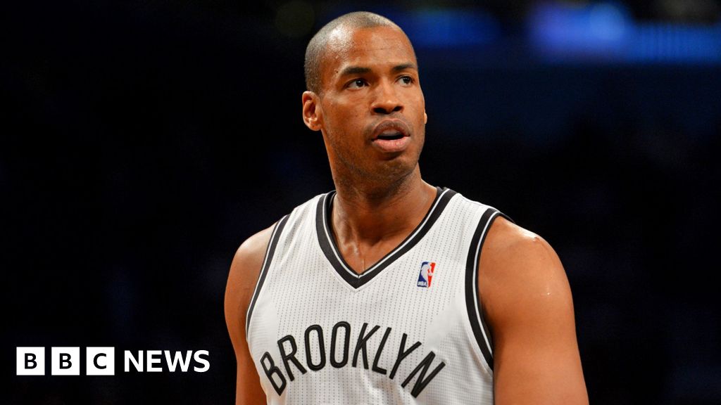 Jason Collins, de eerste openlijk homoseksuele speler van de NBA, is op 47-jarige leeftijd overleden