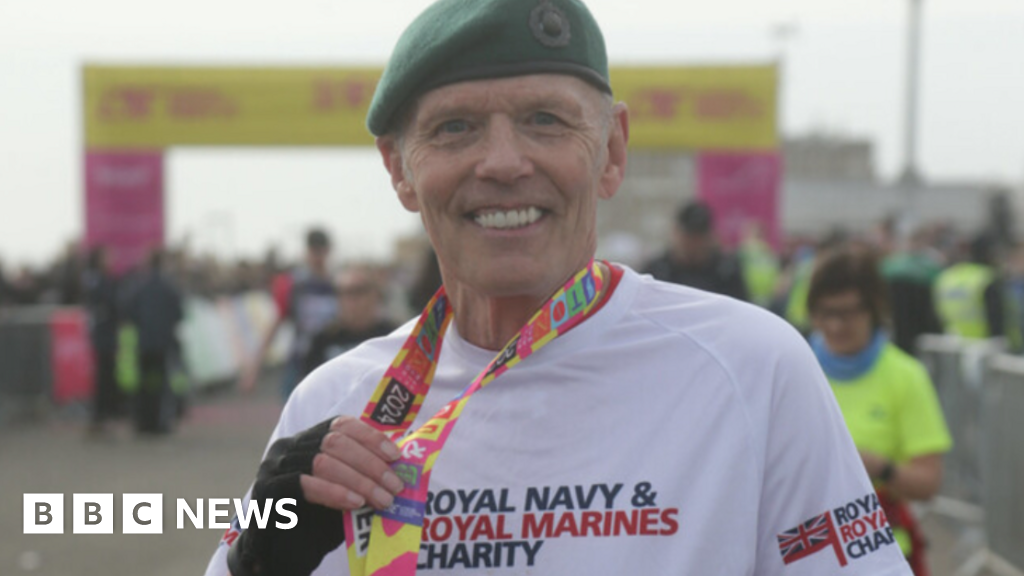 Man accidentally sets marathon record on crutches