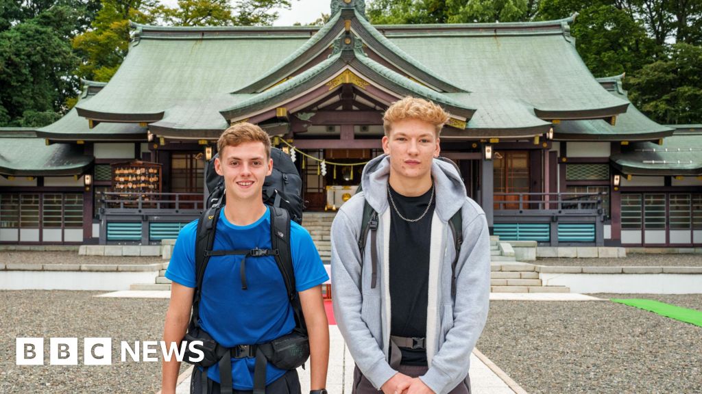 St Albans duo remains best friends after competing in Race Across the World