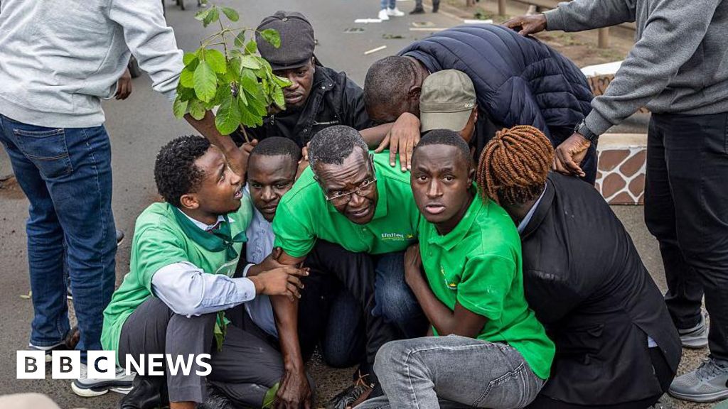 Kenya's ex-chief justice arrested at protest again