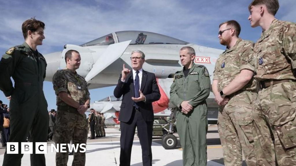 UK signs £8bn Typhoon fighter jet deal with Turkey