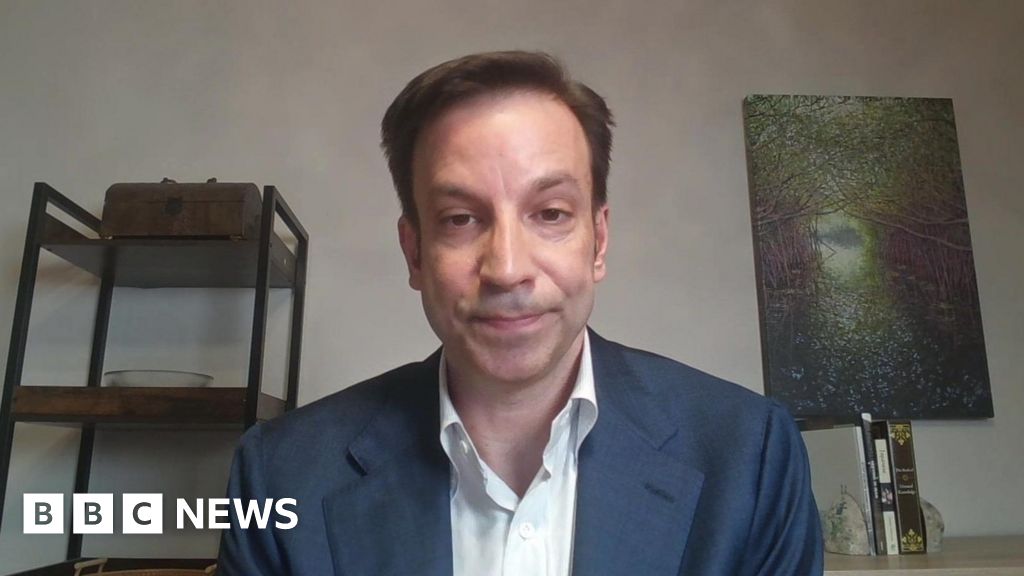 Stars and Stripes editor fired, fears censorship