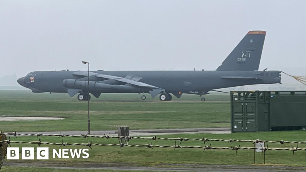 B-52s arrive at UK air base amid conflict with Iran