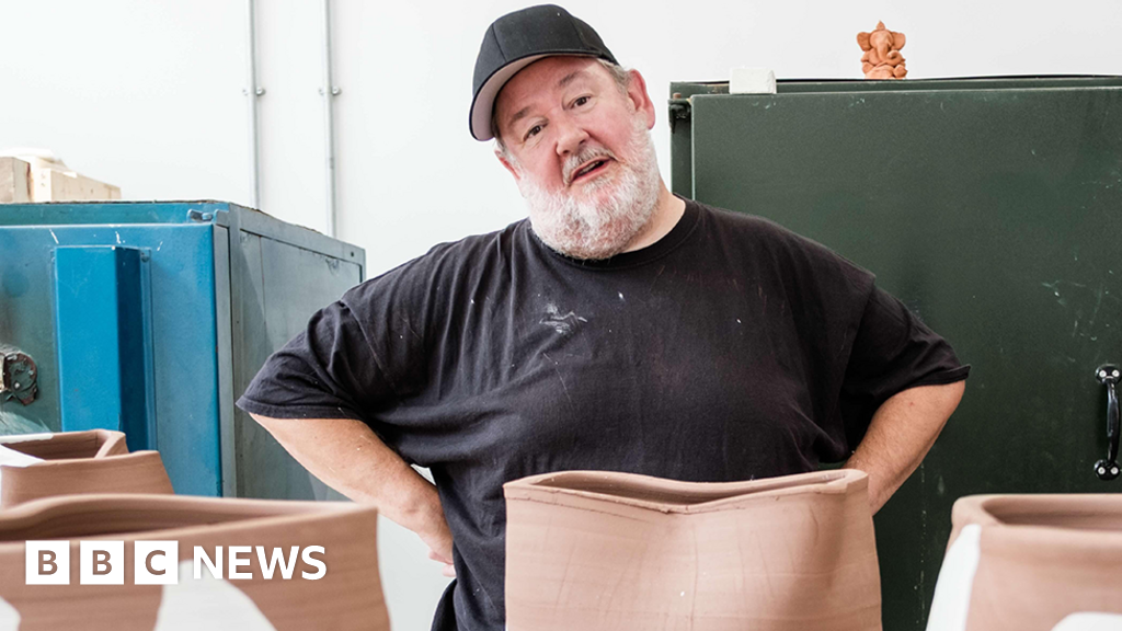 Johnny Vegas creates artwork for ceramics showcase
