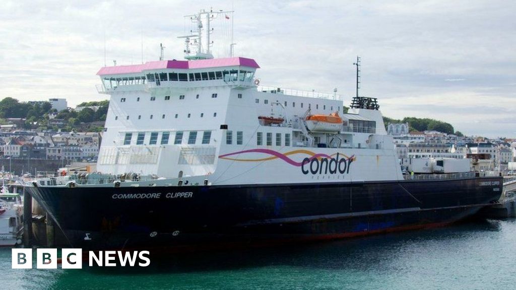 channel-islands-ferry-services-disrupted-by-storm-gerrit