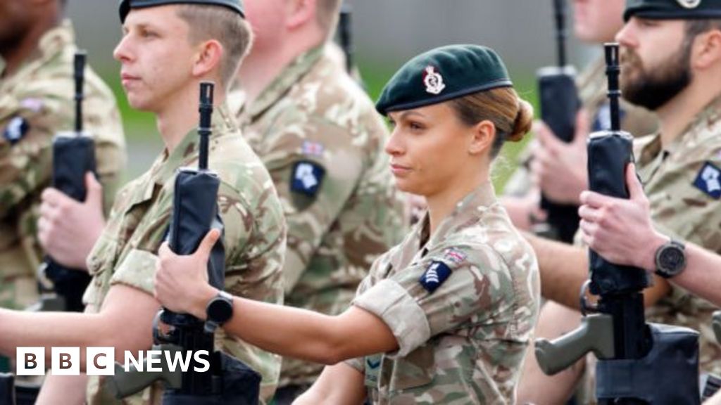 UK to offer military 'gap year' to boost recruitment