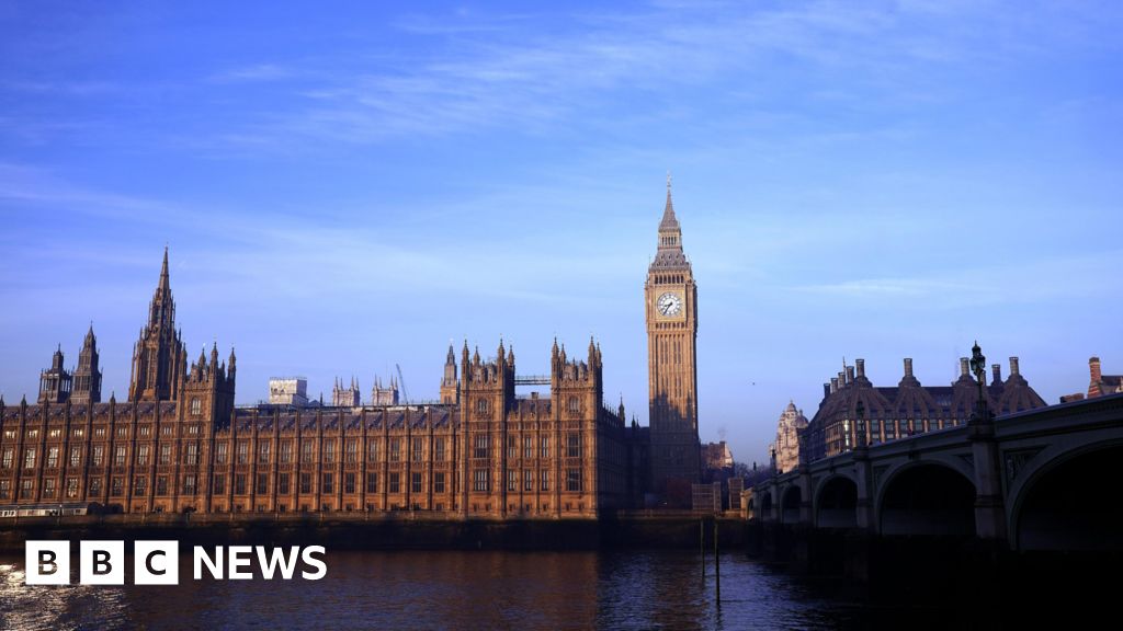 The Tube and the River Thames could heat Westminster landmarks