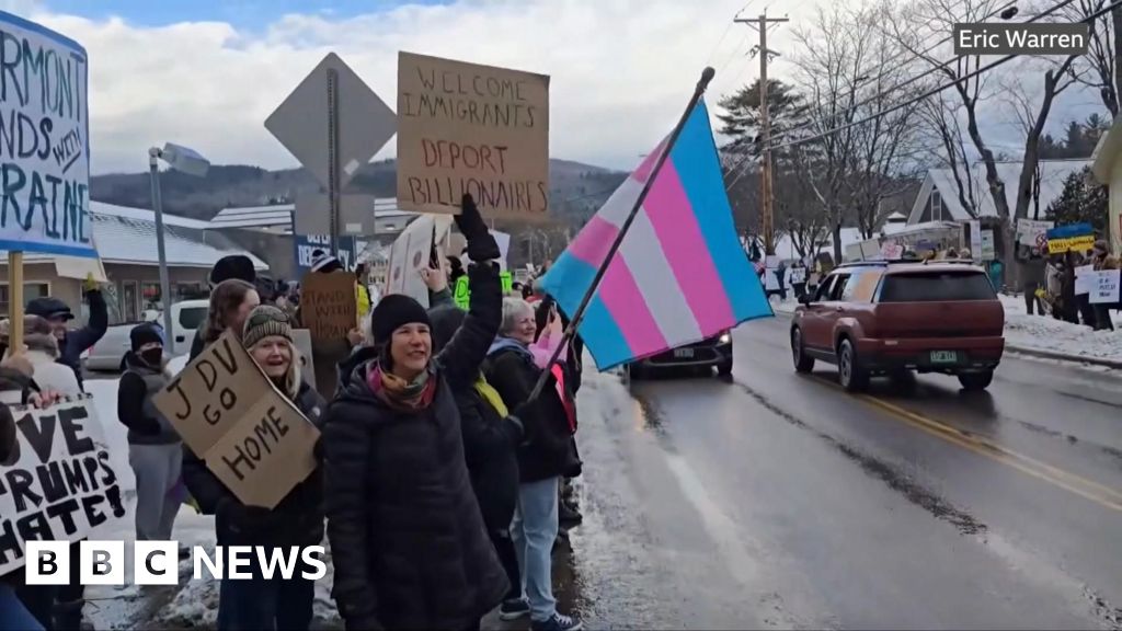 Watch: Protesters target JD Vance in Vermont