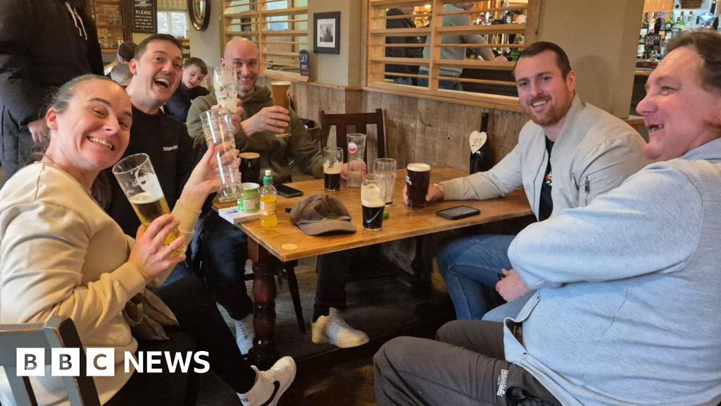 Pub free pint offer backfires after Forest's 7-0 win