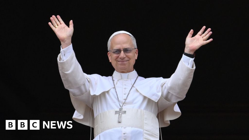 Watch: Crowds cheer as Pope holds first Sunday address