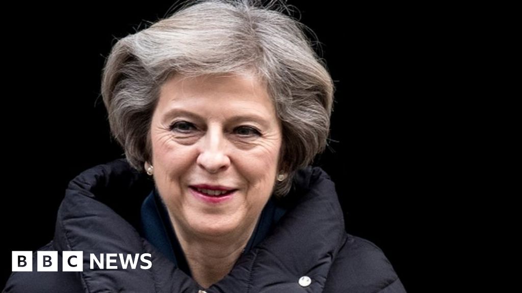 Theresa May To Star In Spread In Us Vogue Magazine Bbc News 1075