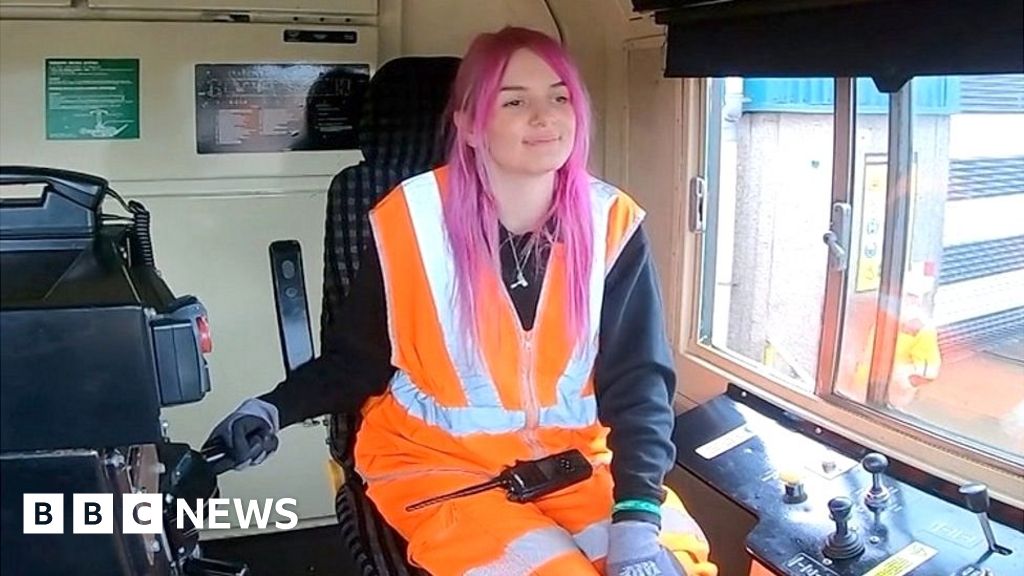 Southampton female freight train driver inspiring women BBC News
