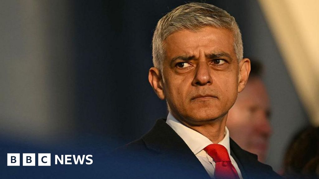 Mayor calls for government to pause new visa rules