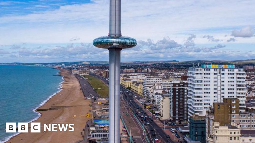 Brighton i360: ‘Financial disaster’ viewing tower suddenly closes