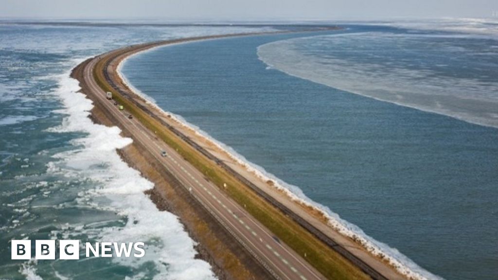 The Wash: £2bn tidal barrage plan including road and port unveiled – BBC