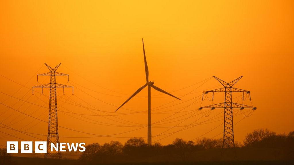 Climate change: Electrical industry's 'dirty secret' boosts warming - BBC News