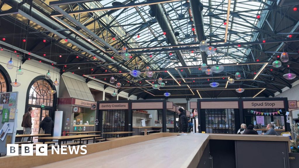 bbc.co.uk - Harry Parkhill - Lincoln Cornhill Market losing 'thousands per month' - BBC News