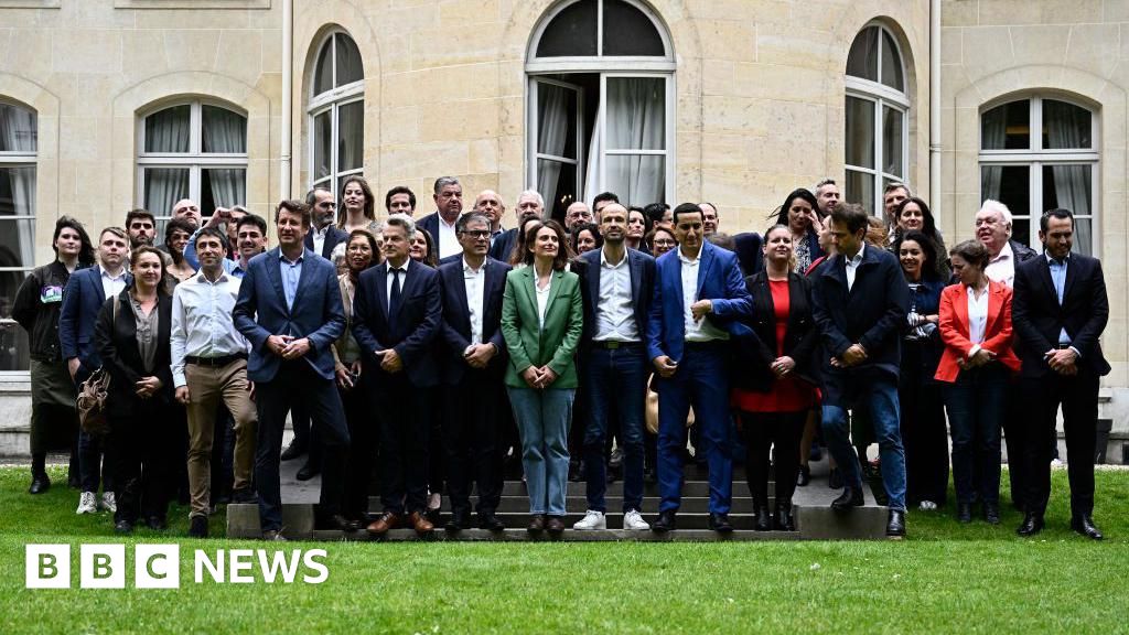 Франция левите политически партии казват че са се обединили за