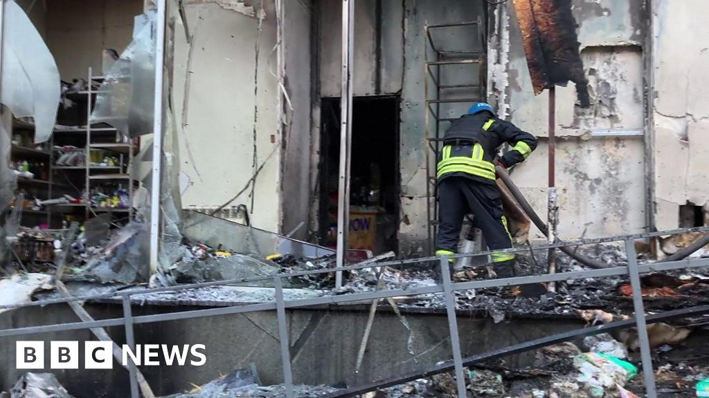 Rescuers search rubble at missile-hit Ukraine flats