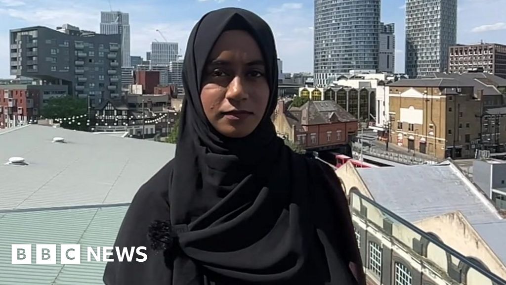 Islamophobia: Muslims describe abuse suffered at work