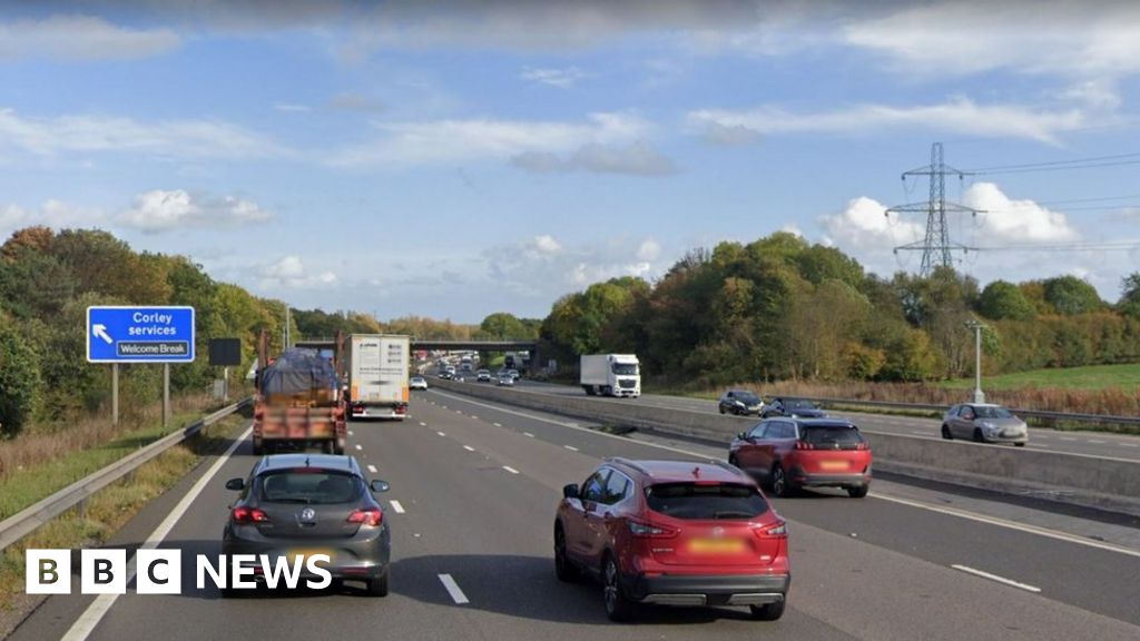 Delays warning as M6 near Coventry shuts for resurfacing