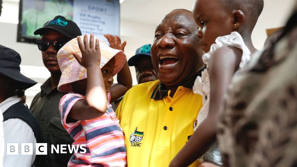 Южна Африка се насочва към общи избори в края на