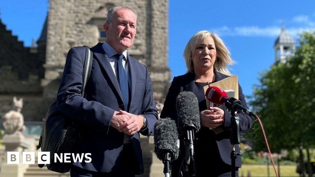 Stormont stalemate: DUP needs to ‘get off the fence’ – O’Neill