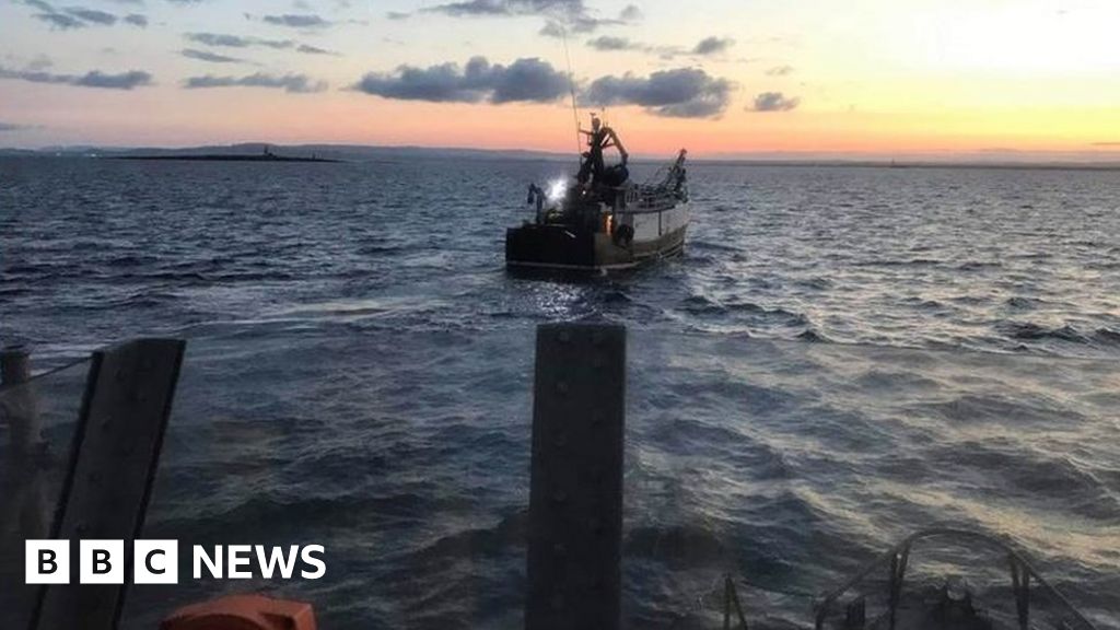 Fishing boat crew unhurt after tanker collision off Troon BBC News