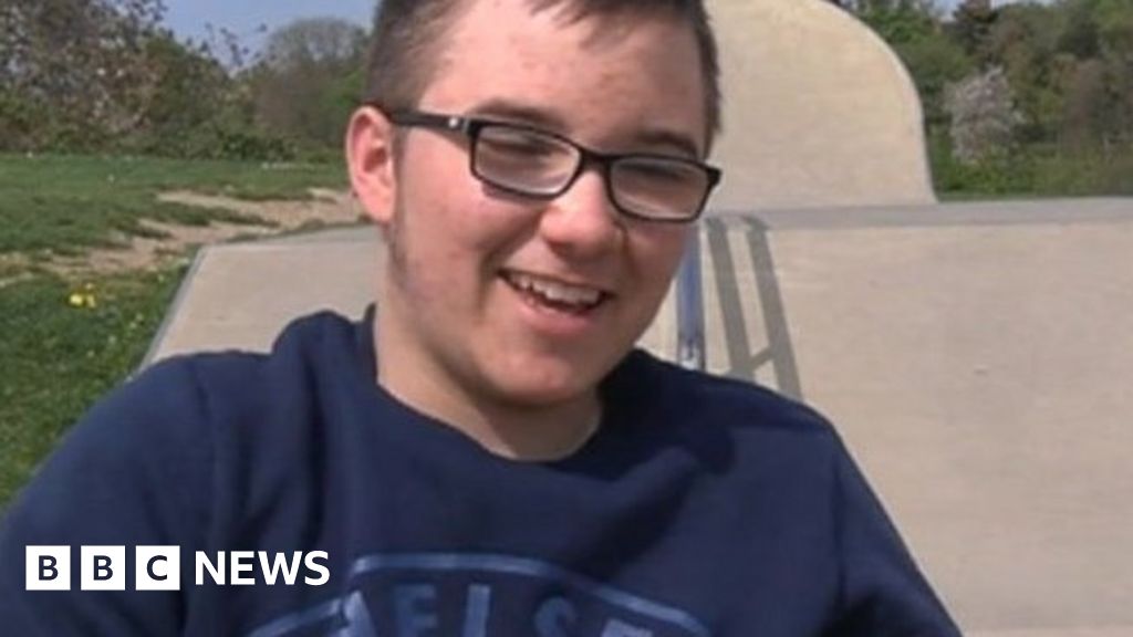 Henley boy, 12, is 'youngest to do wheelchair backflip'
