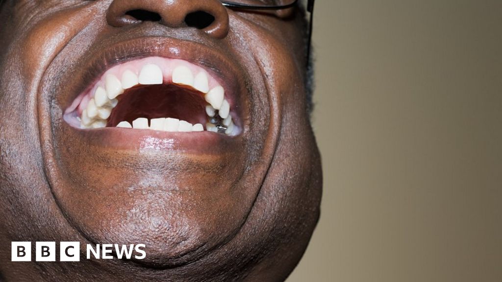 The Science Of Laughter Bbc News 