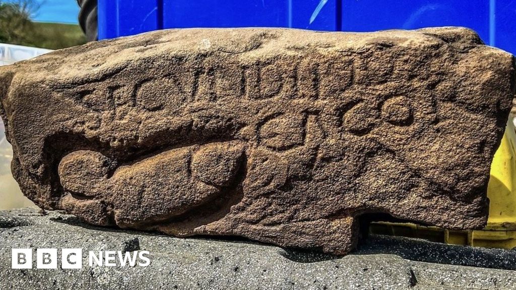 lewd-roman-insult-found-on-stone-near-hadrian-s-wall